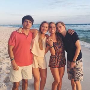 Meet your Posher, Bryce